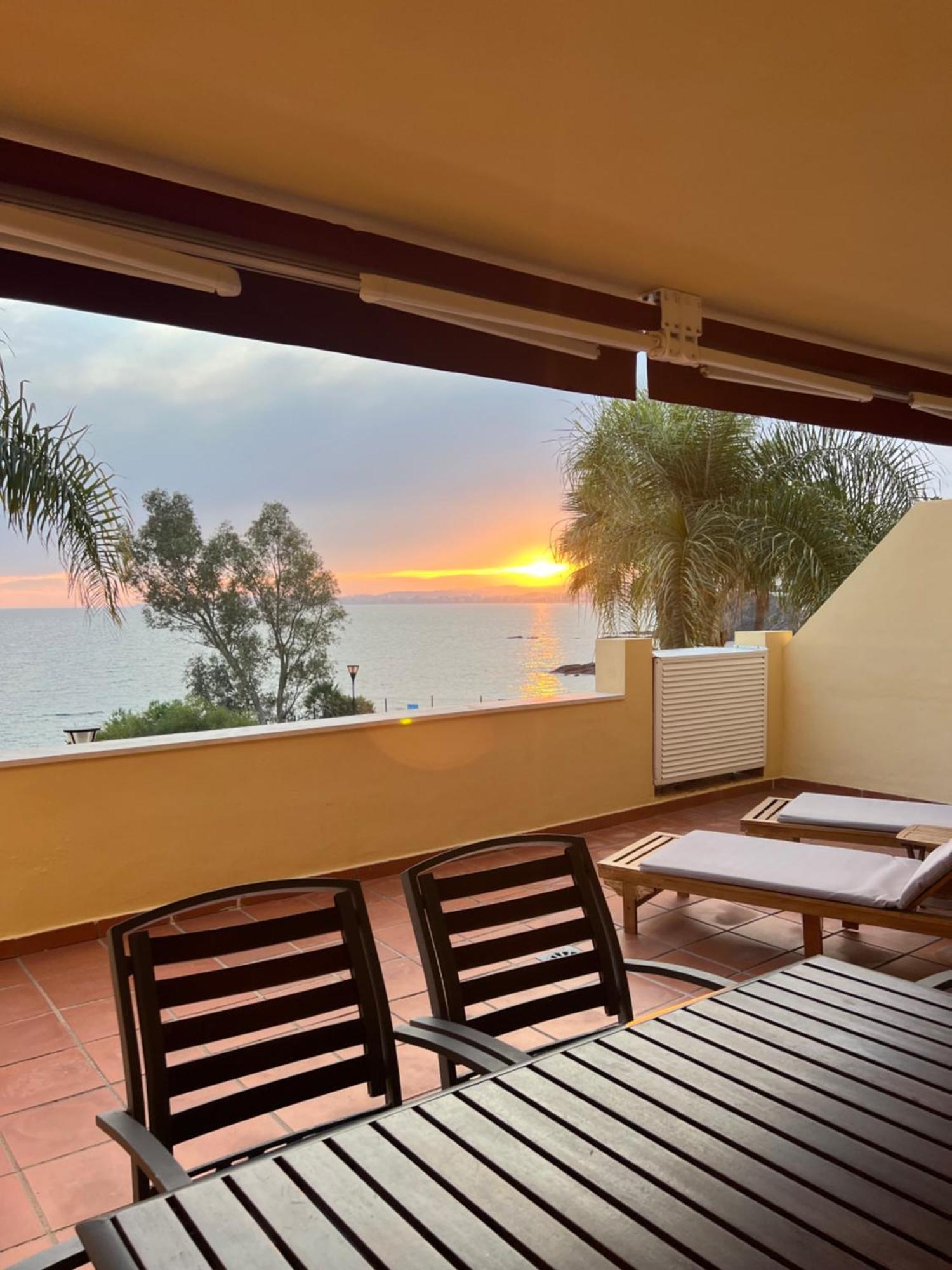 Апартаменты Relax Frente Al Mar Бенальмадена Экстерьер фото